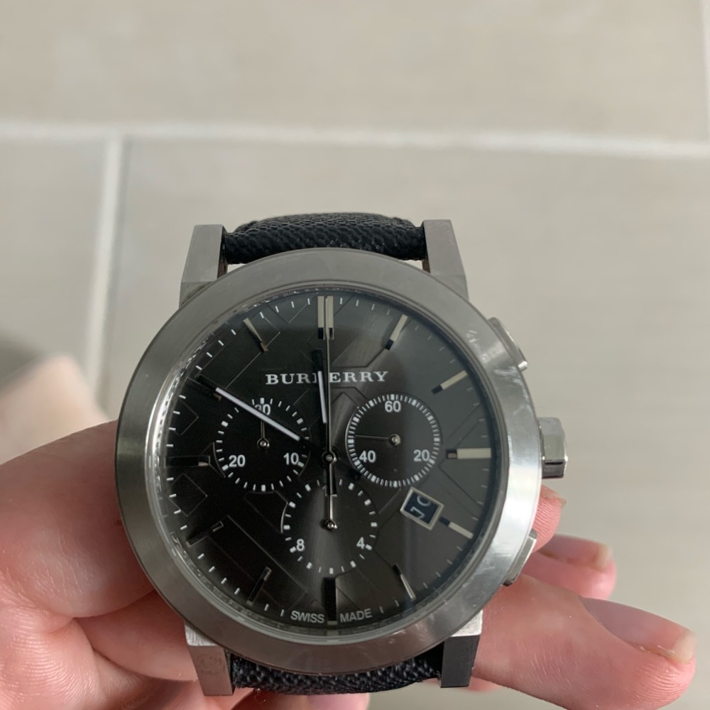 Burberry BU9362 The City Chronograph Watch - Picture 7 of 7